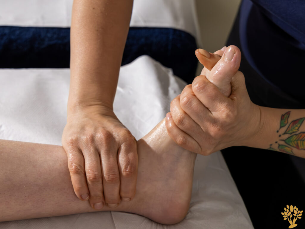 Massage des pieds voûte plantaire Mairesia à Lyon